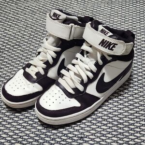 Youth Nike Court Borough Mid  Burgundy and White